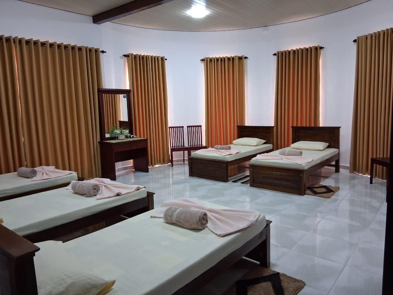 Deluxe Lagoon view Room